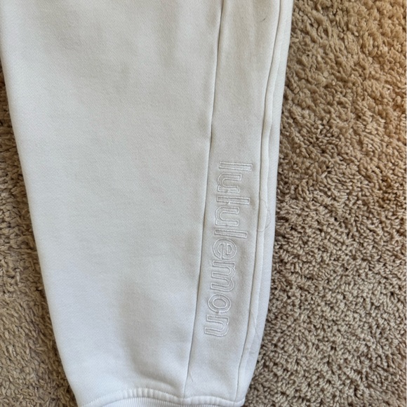 lululemon athletica White high rise scuba jogger fleece 28in size 10 - Picture 5 of 6
